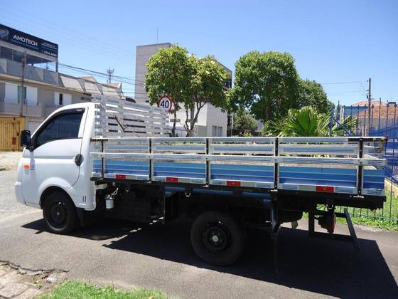 HYUNDAI HR 2.5 LONGO SEM CAÇAMBA 4X2 16V 130CV TURBO INTERCOOLER DIESEL 2P MANUAL